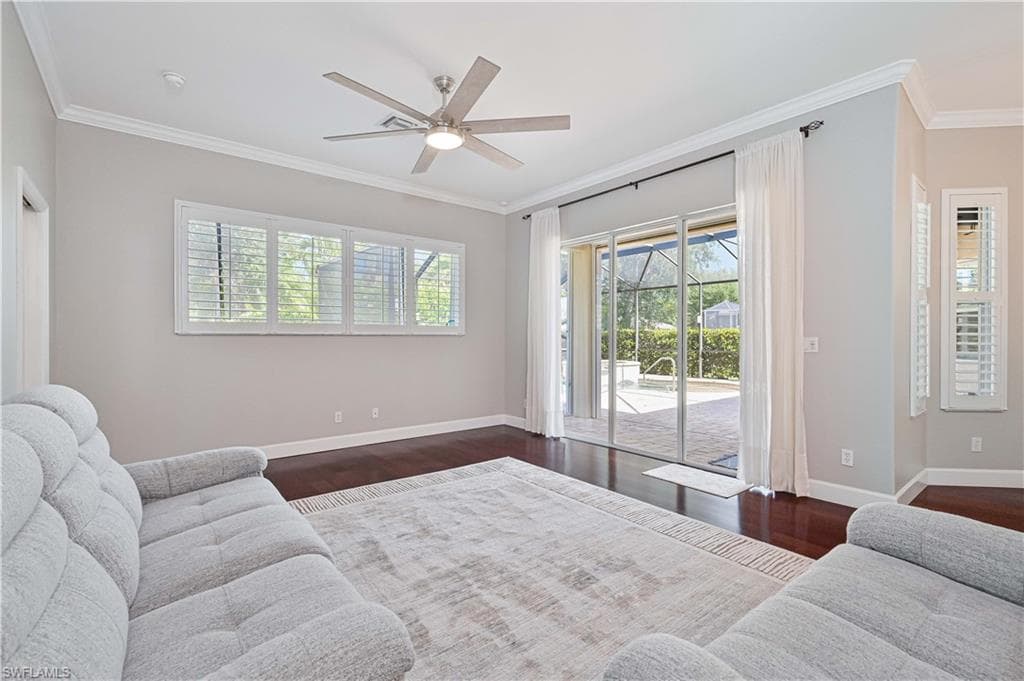 14111 Creek CT-24