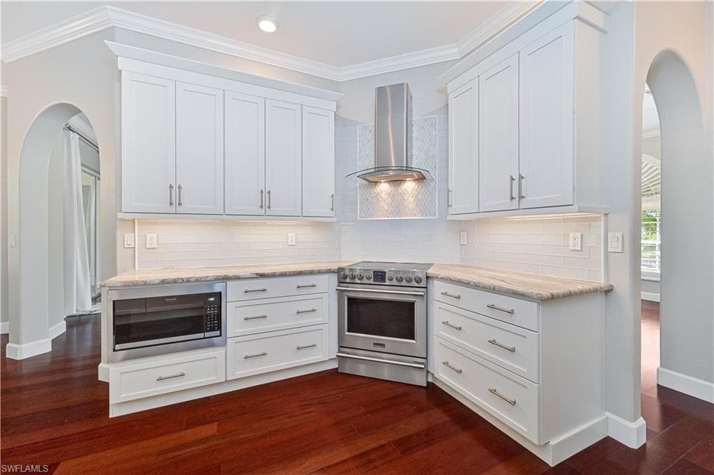 14111 Creek CT-15