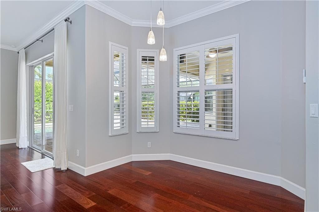 14111 Creek CT-21