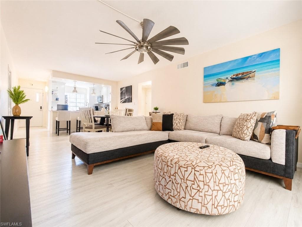 2828 Jackson ST E3-1