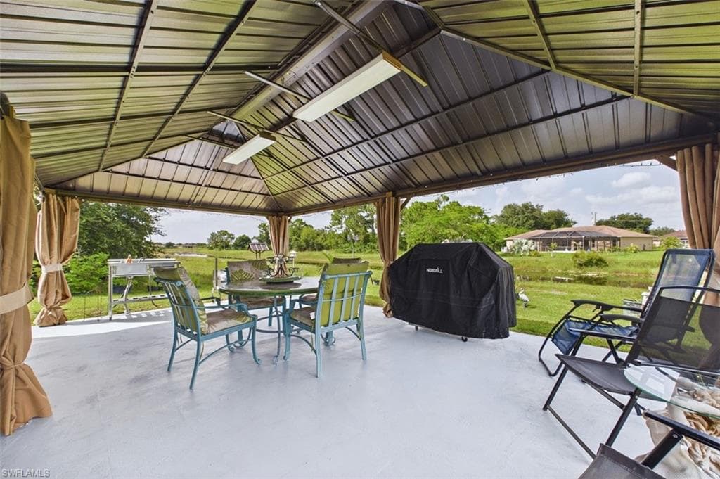 621 Tomasello DR-42