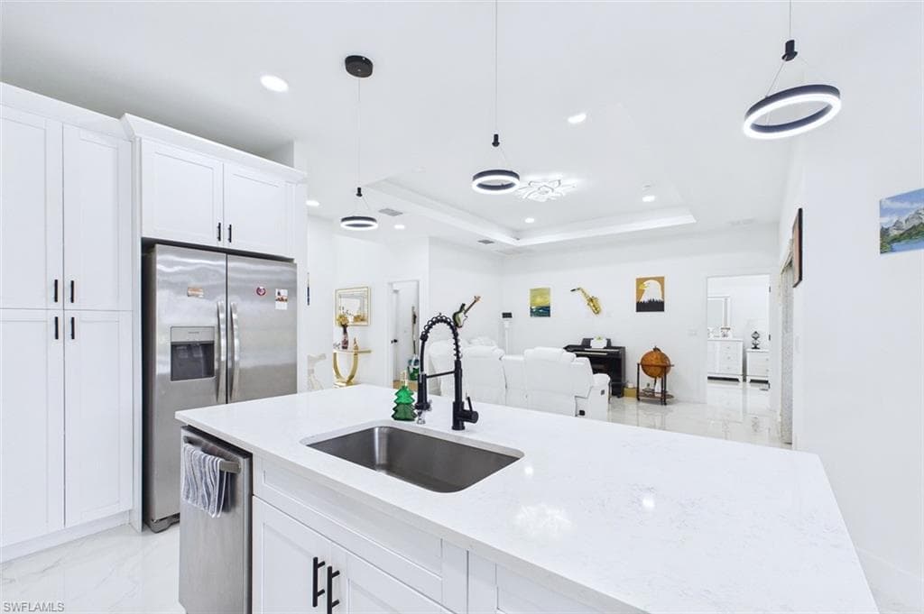 621 Tomasello DR-3