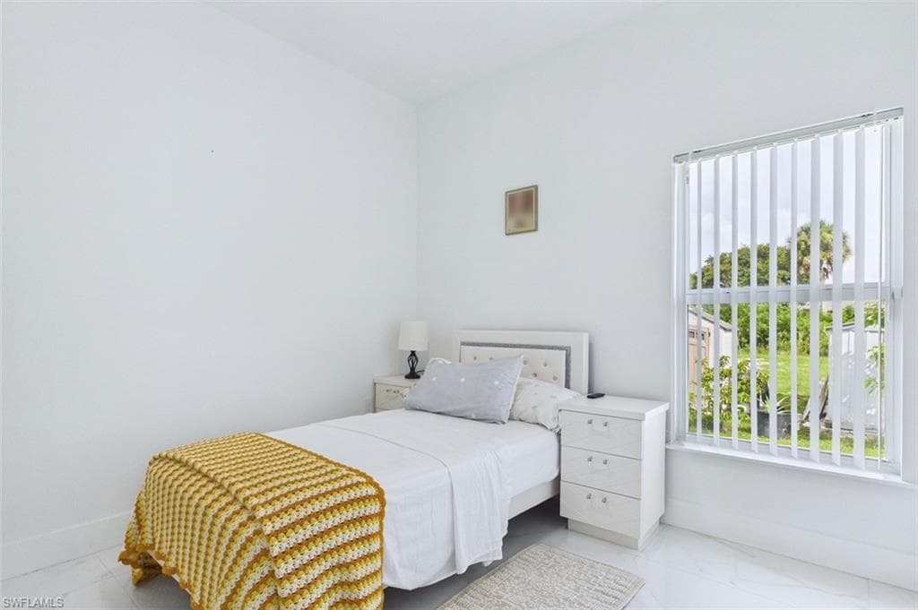 621 Tomasello DR-28