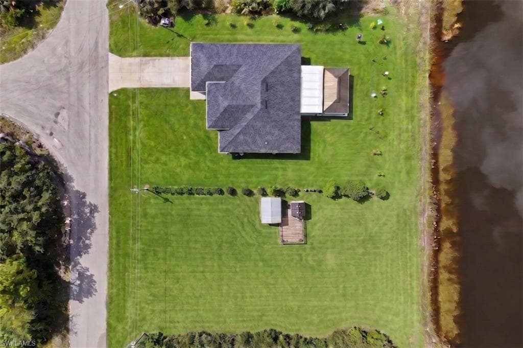 621 Tomasello DR-5