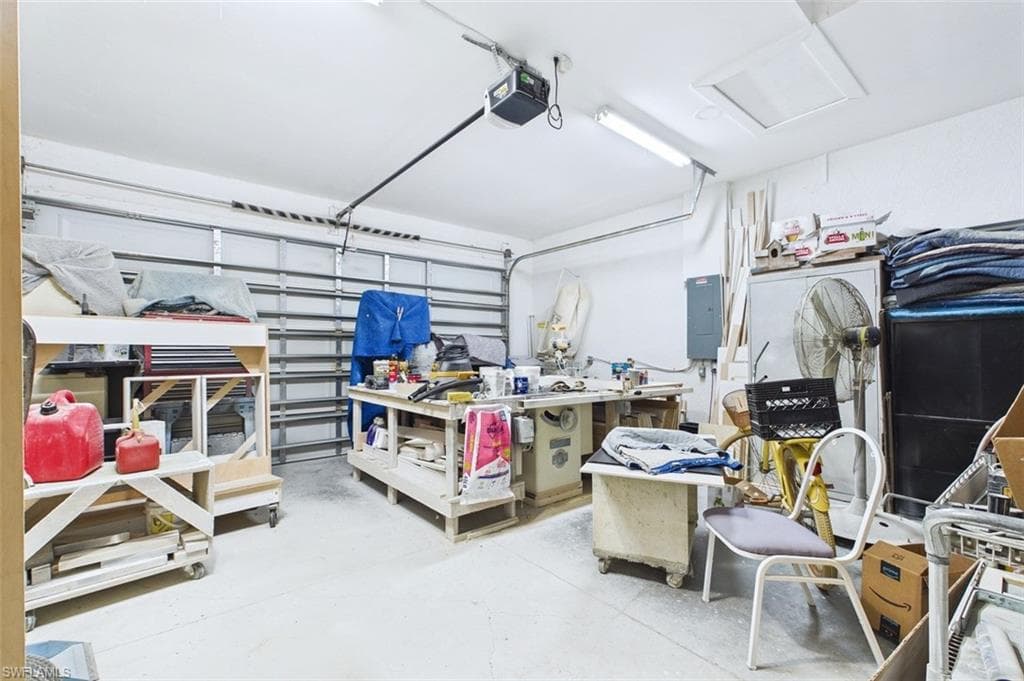 621 Tomasello DR-37