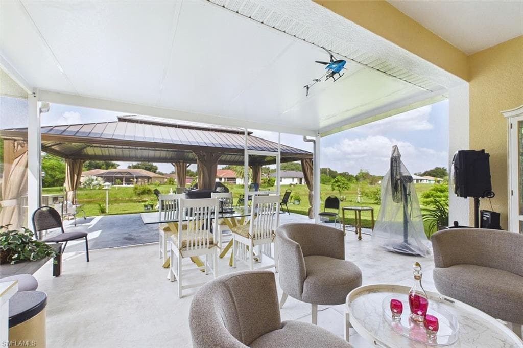 621 Tomasello DR-40