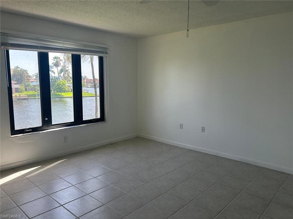 4260 SE 20th PL 205-6