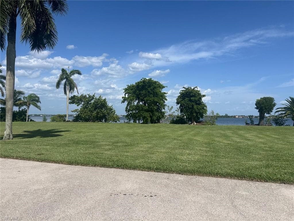 4260 SE 20th PL 205-26