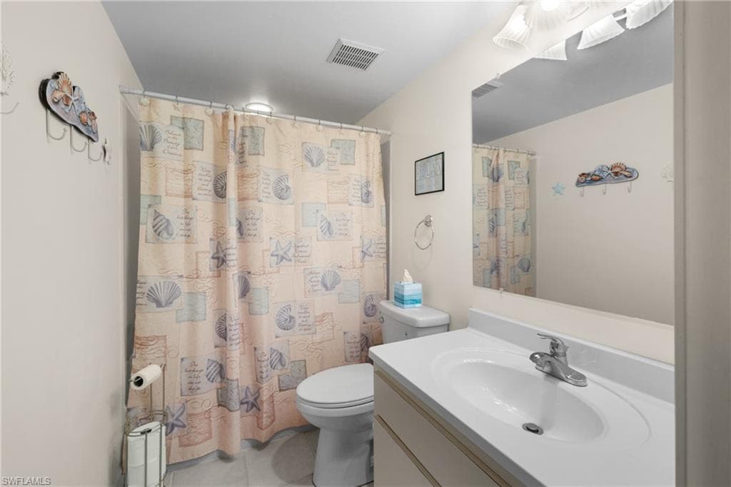 1203 SW 48th TER 201-26