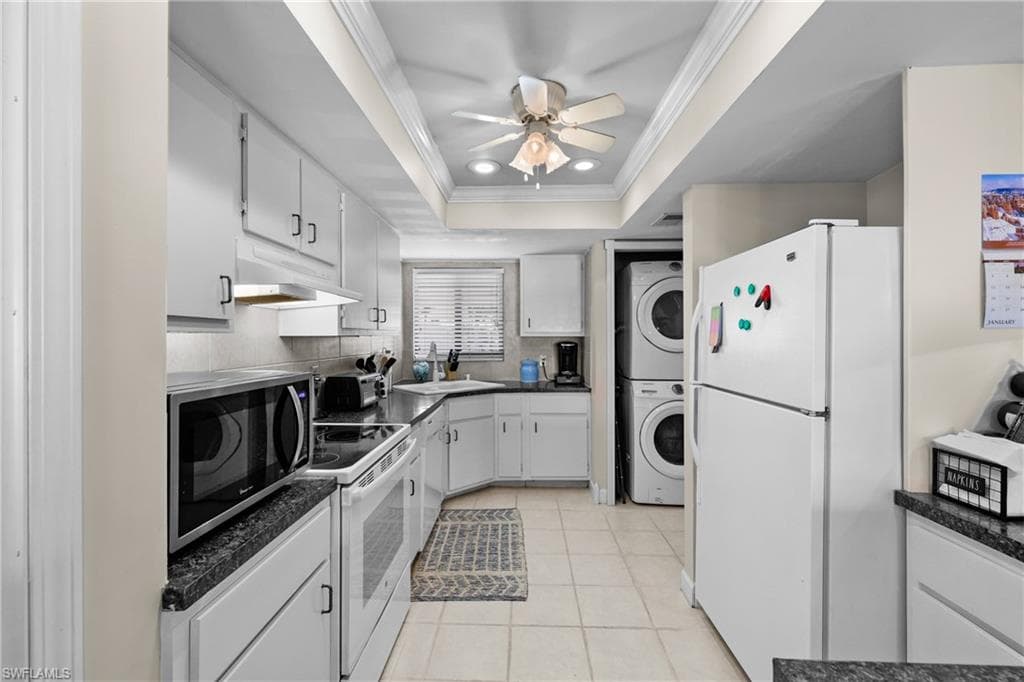 1203 SW 48th TER 201-9
