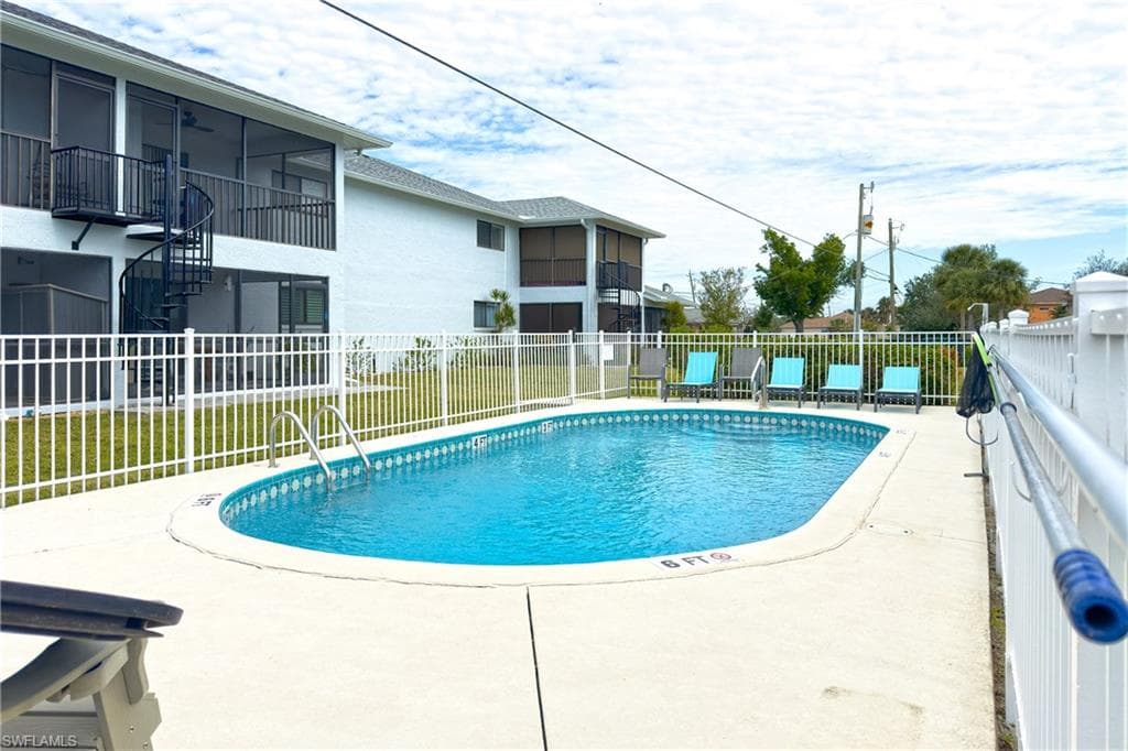1203 SW 48th TER 201-30