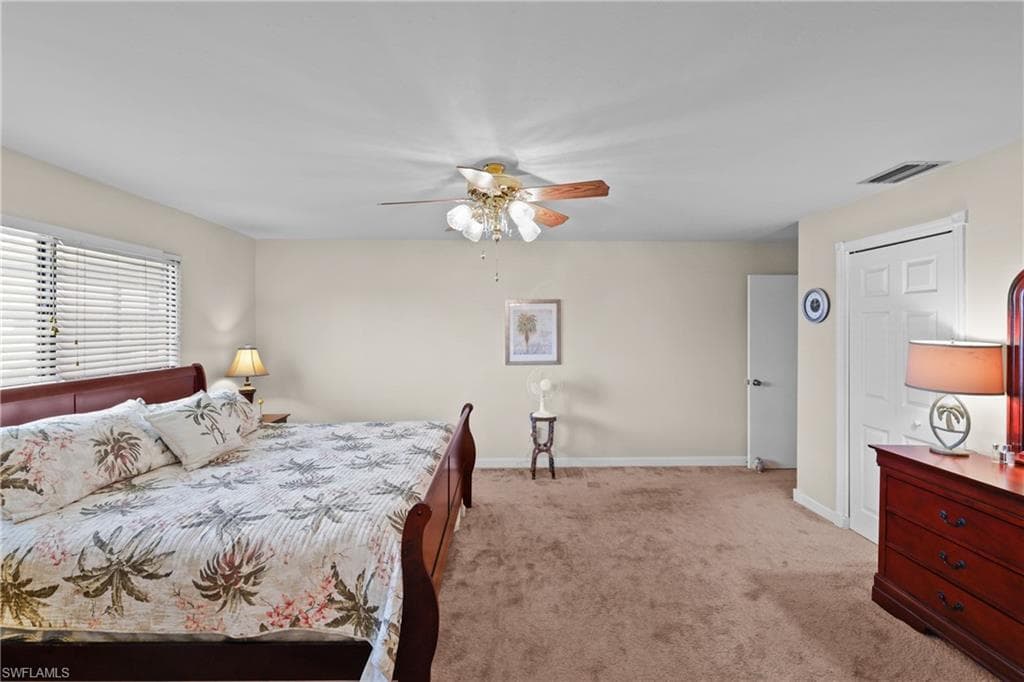 1203 SW 48th TER 201-21