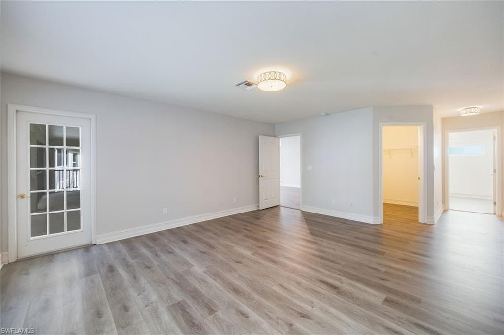 300 Diamond CIR 308-12