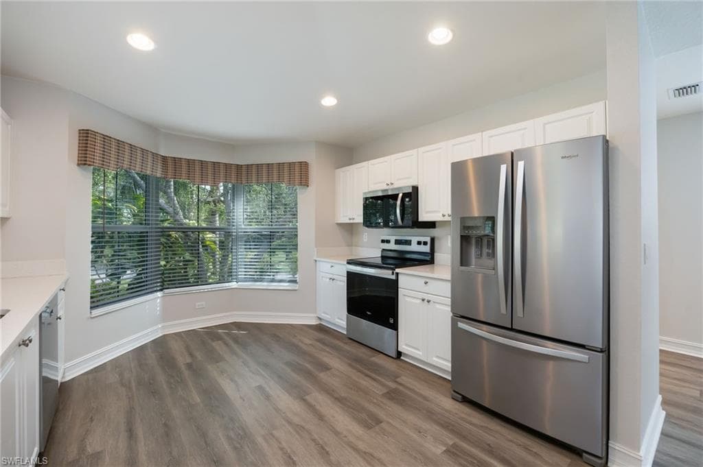 300 Diamond CIR 308-7