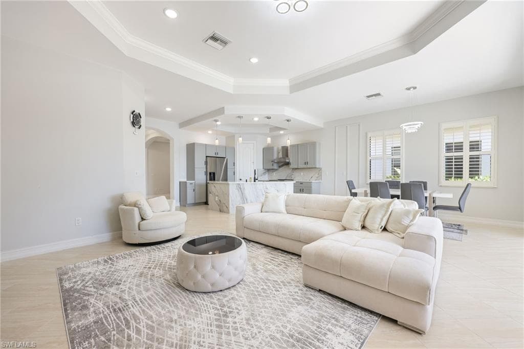1419 Serrano CIR-12