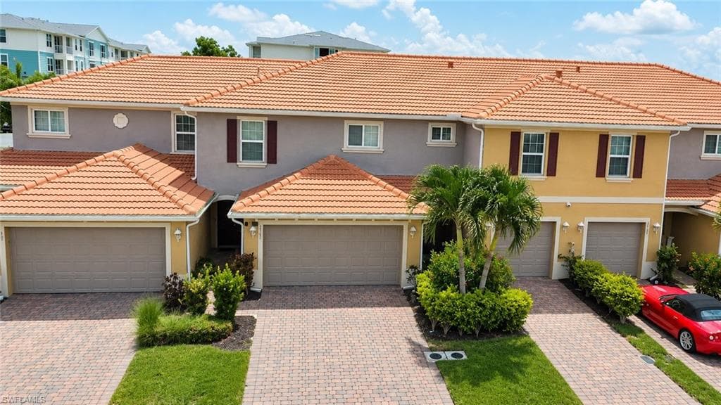 3763 Crofton CT-18