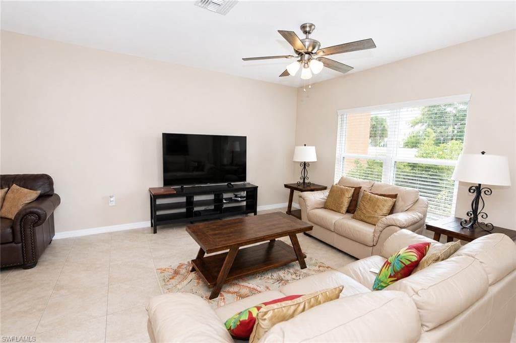 3763 Crofton CT-4