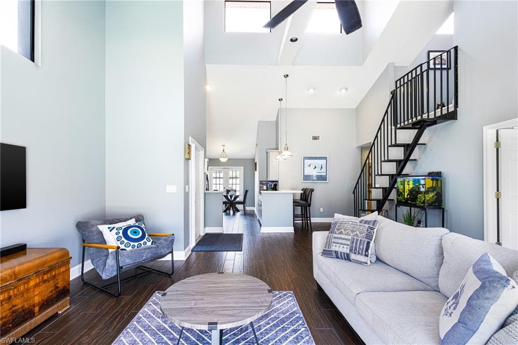 5501 Harbour Castle DR-22