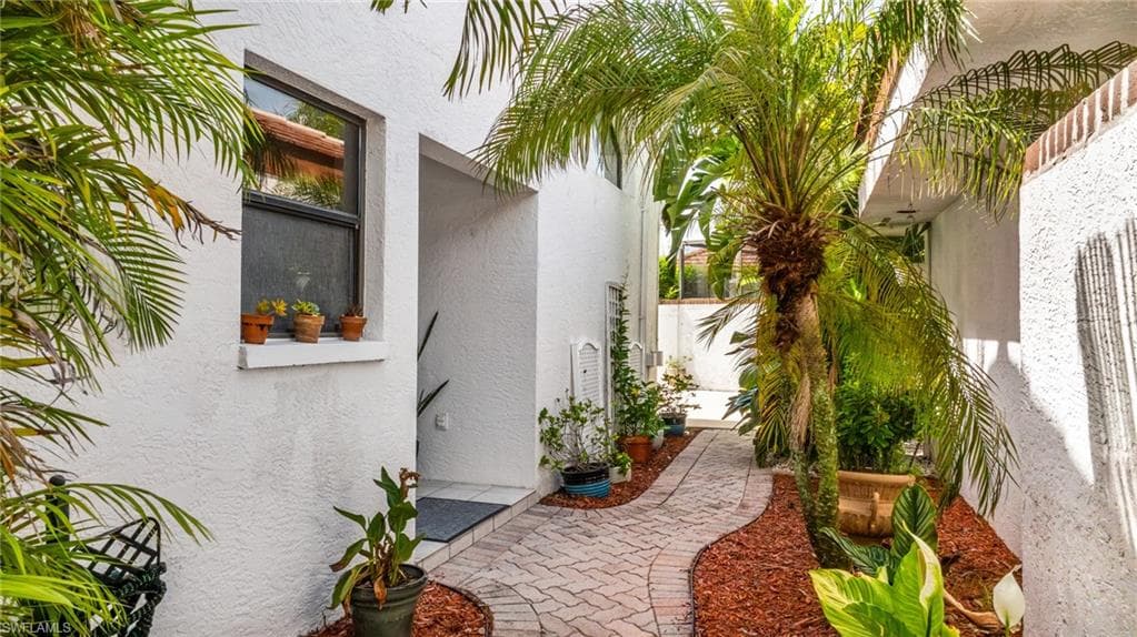 5501 Harbour Castle DR-9