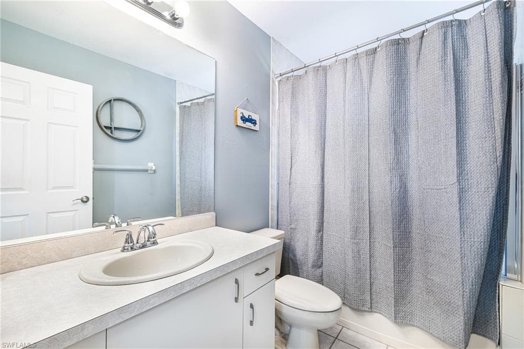 5501 Harbour Castle DR-33