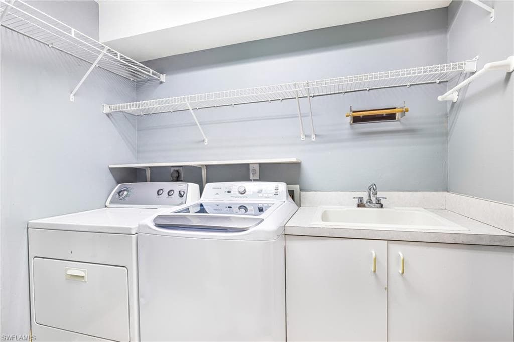 5501 Harbour Castle DR-40