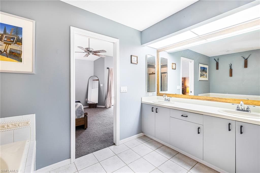 5501 Harbour Castle DR-29