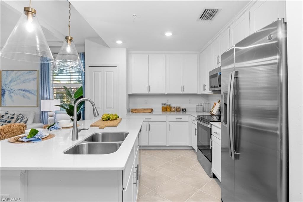 18411 Copperhead CT N 321-3