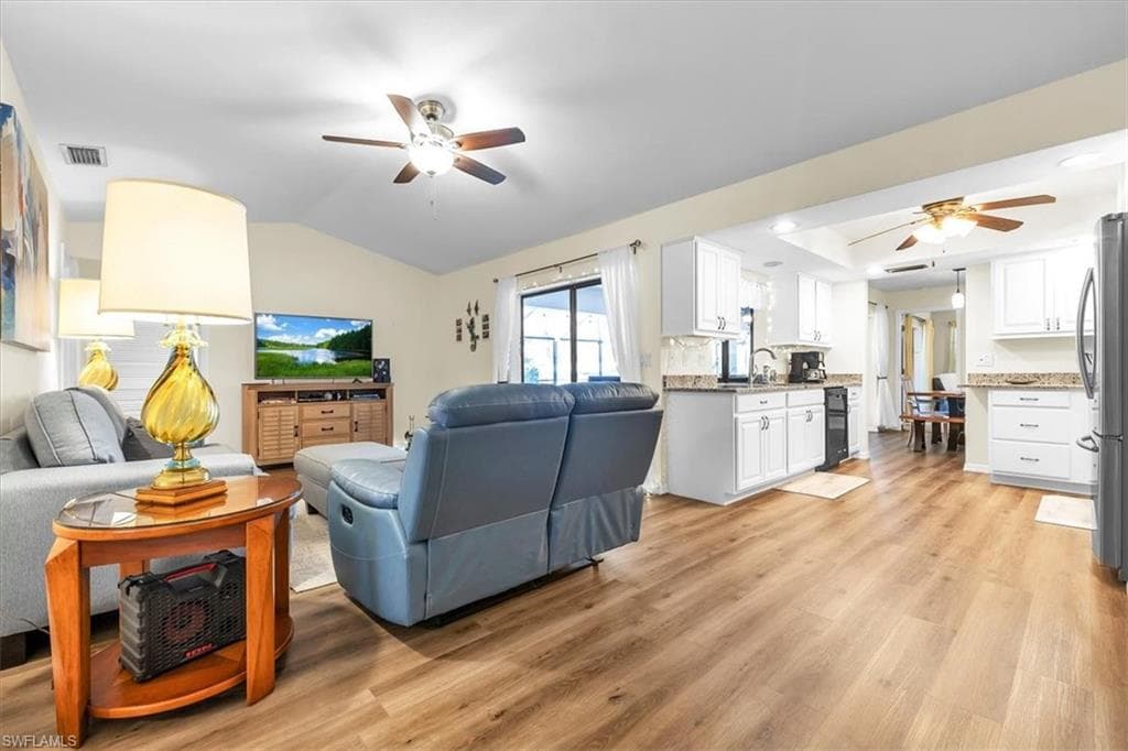 1903 SE 29th LN-23