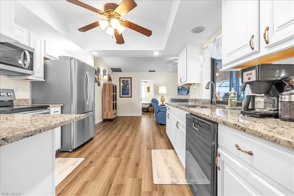1903 SE 29th LN-13