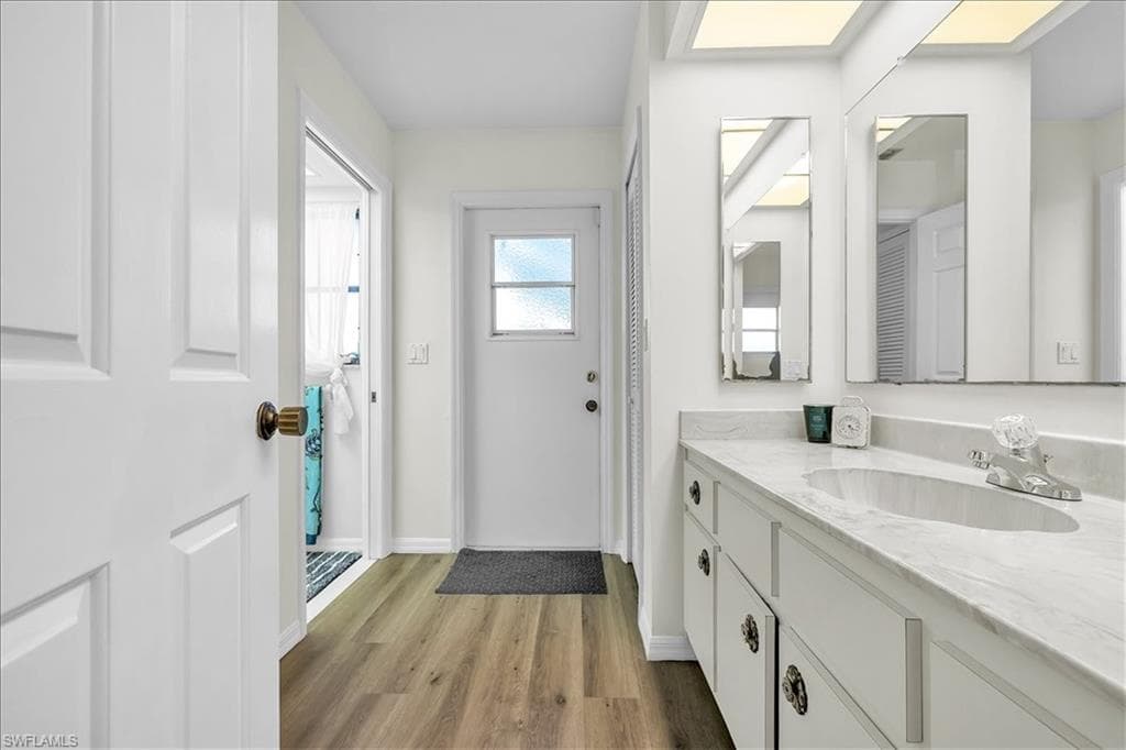 1903 SE 29th LN-41