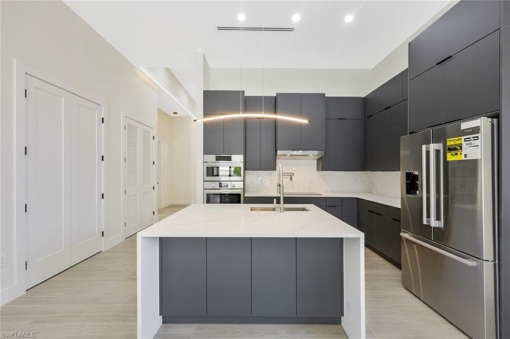 1297 Trail Terrace DR-4