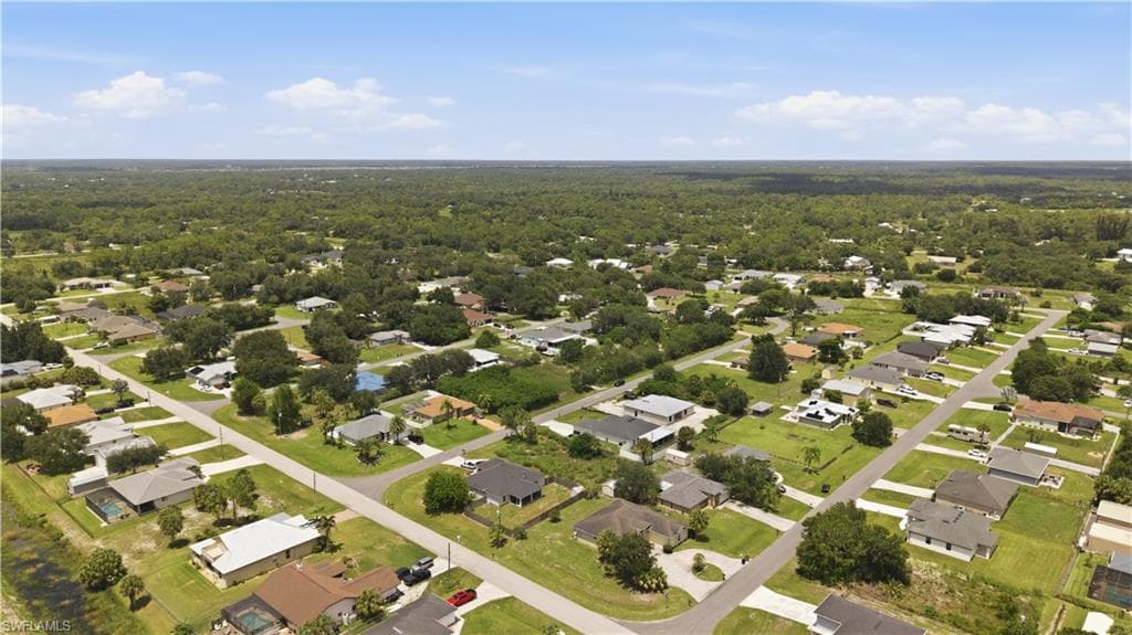 6421 Castlewood CIR-6