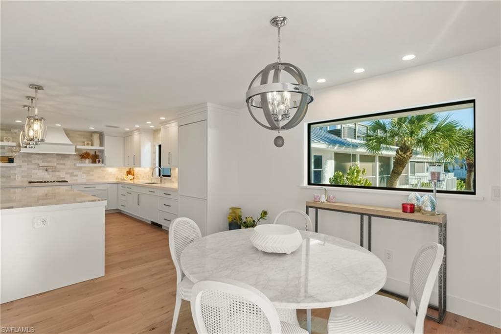25 Beach Homes-17