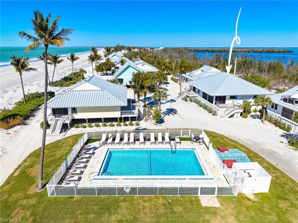 25 Beach Homes-44