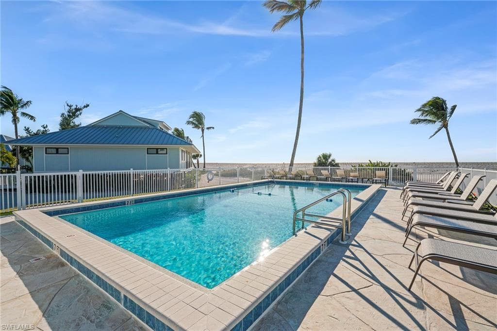 25 Beach Homes-43