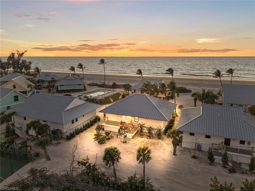 25 Beach Homes-4