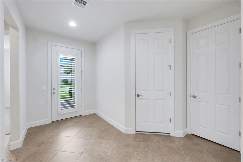 16367 Halberry LN-32
