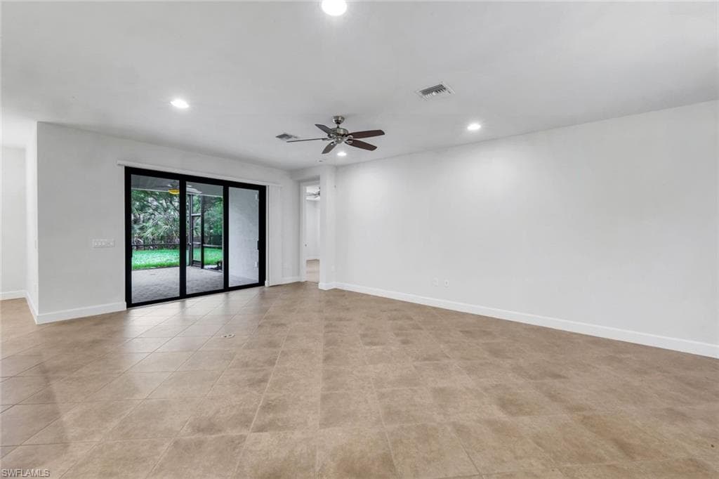 16367 Halberry LN-18