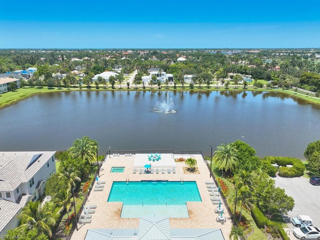 4601 Arboretum CIR 102-24