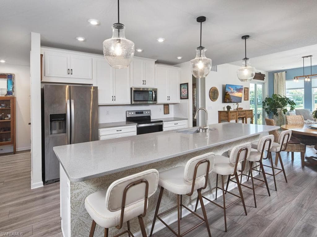 4601 Arboretum CIR 102-8