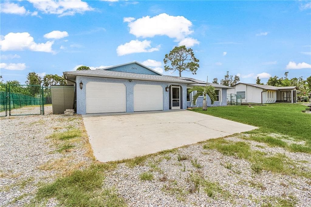 15474 Pembrooke RD-33