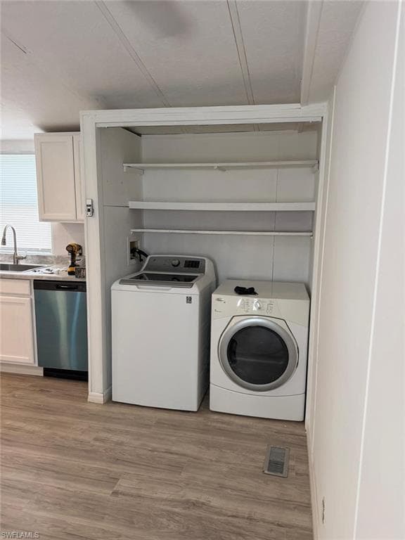 130 Lantern PL-12