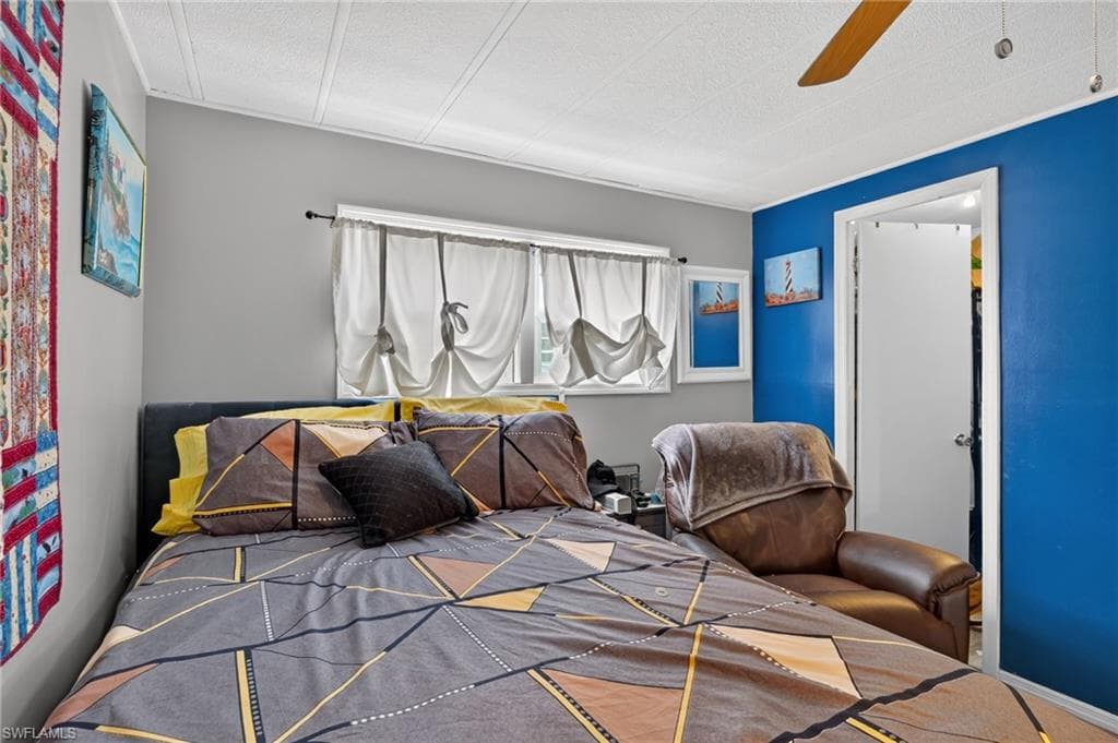 14633 Paul Revere LOOP-36