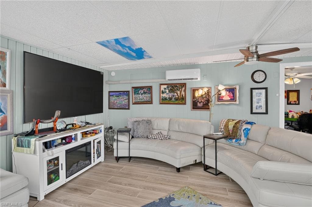 14633 Paul Revere LOOP-31