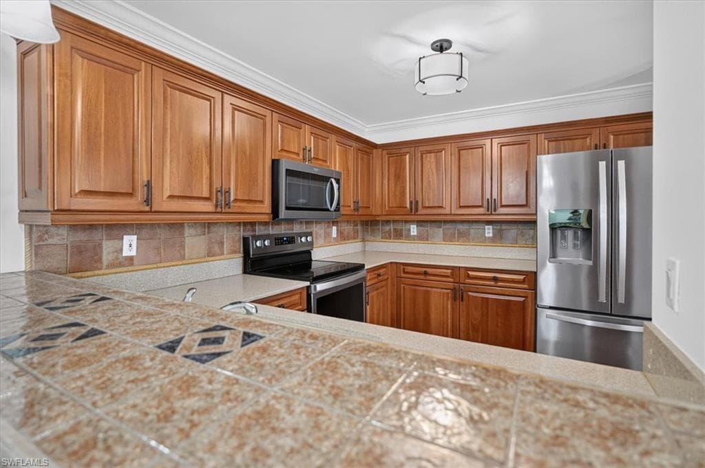 8371 Grand Palm DR 1-11
