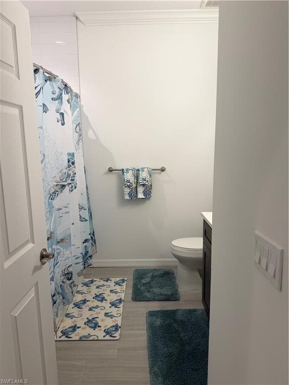1137 Winding Pines CIR 205-14