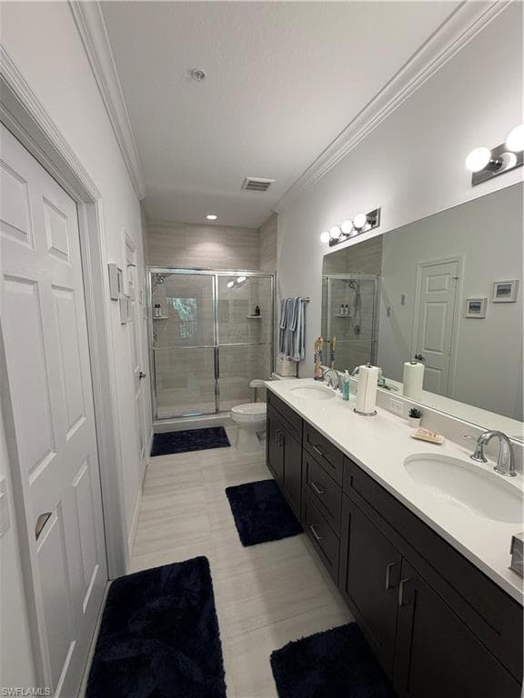 1137 Winding Pines CIR 205-11