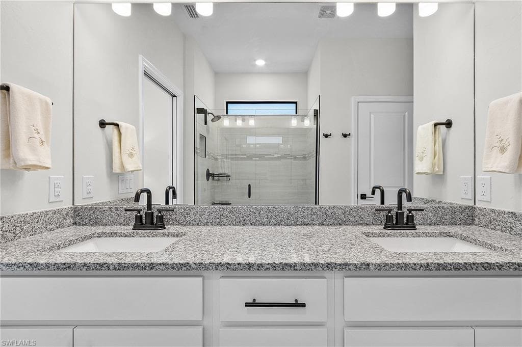 10440 Ventana LN-16