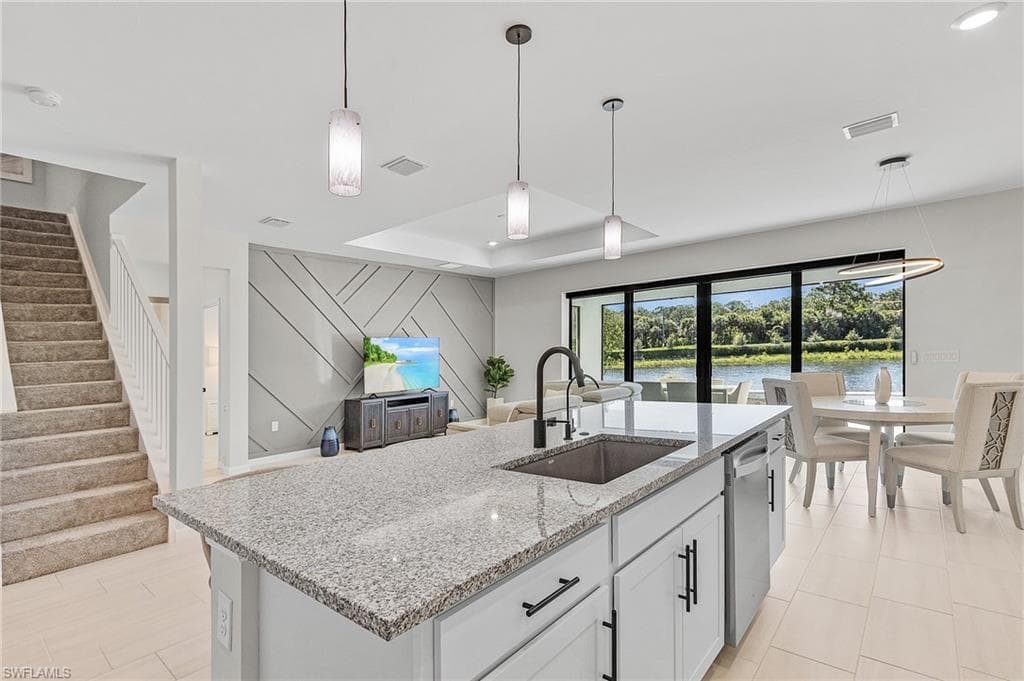 10440 Ventana LN-7