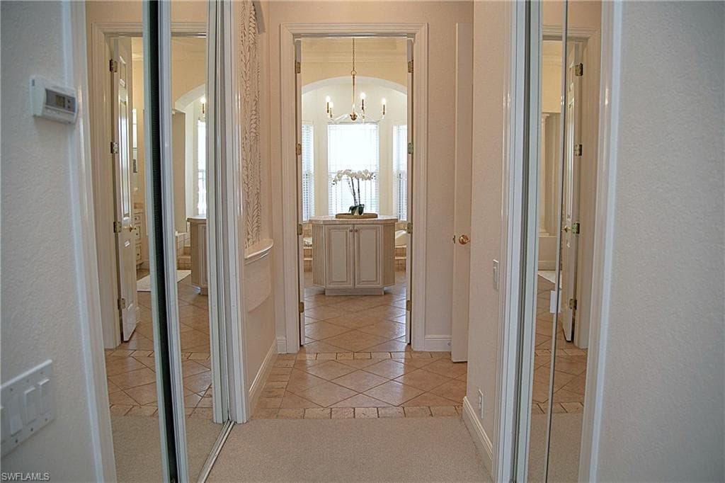 15200 Blackhawk DR-23